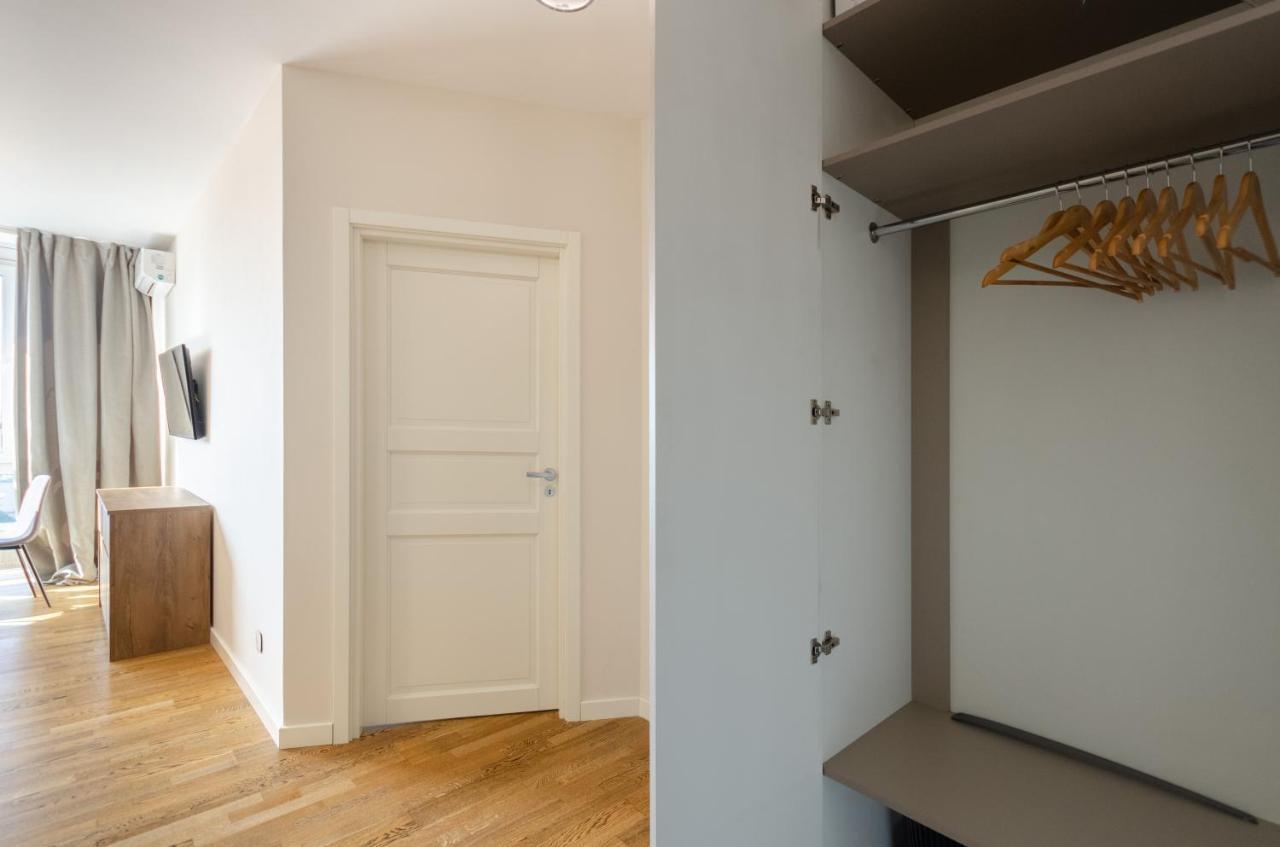 Petrovdom Apartments 220-126-226 In Rc Hofman House, 34 Zolotoustivska Street 基輔 外观 照片